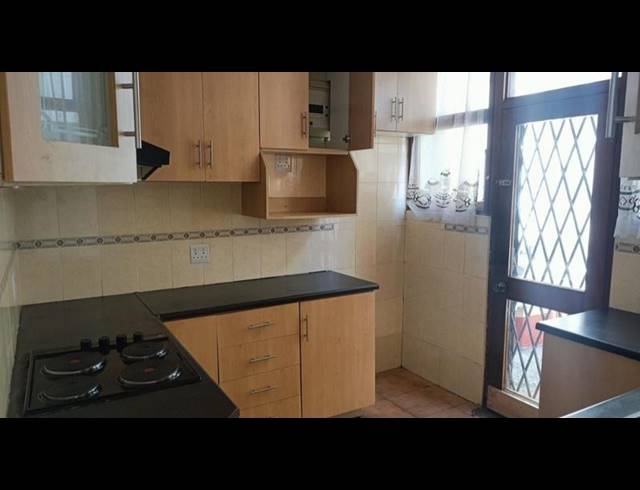 3 BEDROOM PROPERTY TO RENT IN PARADISE VALLEY